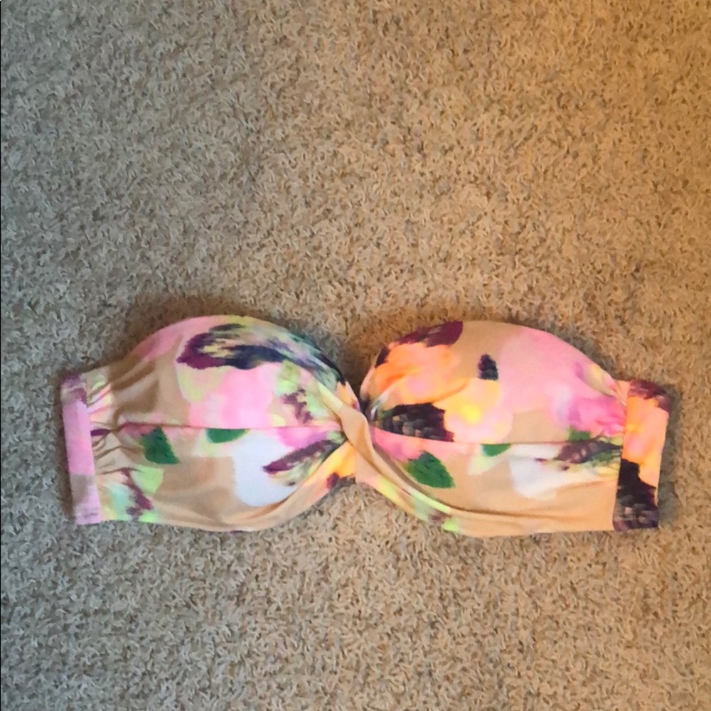 Victoria’s Secret Bandeau Bikini Top